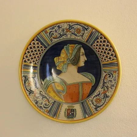 Apartment Charming Park - Center - For 5 Guests - Brand New Bath *