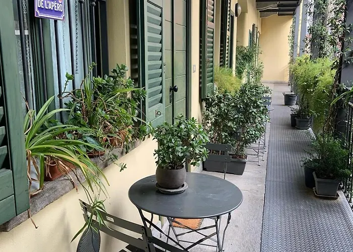 Charming Park - Center - For 5 Guests - Brand New Bathroom * Milan