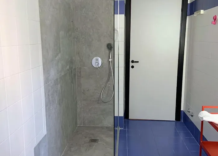 Charming Park - Center - For 5 Guests - Brand New Bathroom Milan
